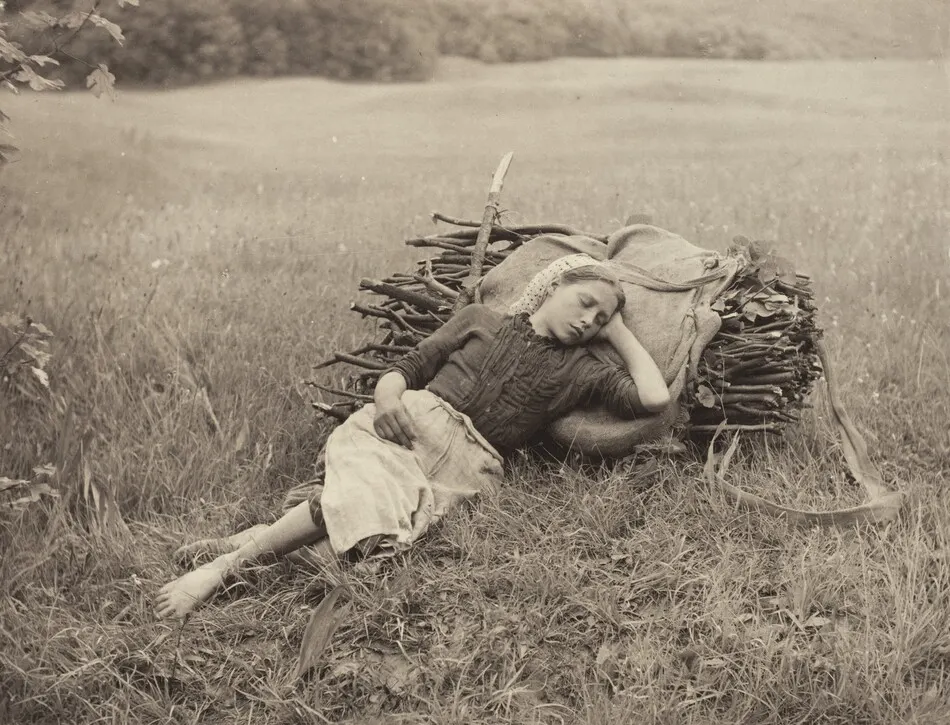 Weary by Alfred Stieglitz