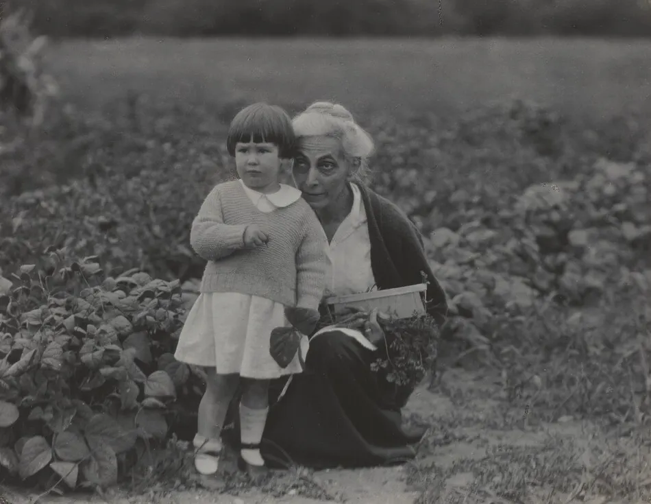 Yvonne Boursault and Katherine Herzig by Alfred Stieglitz