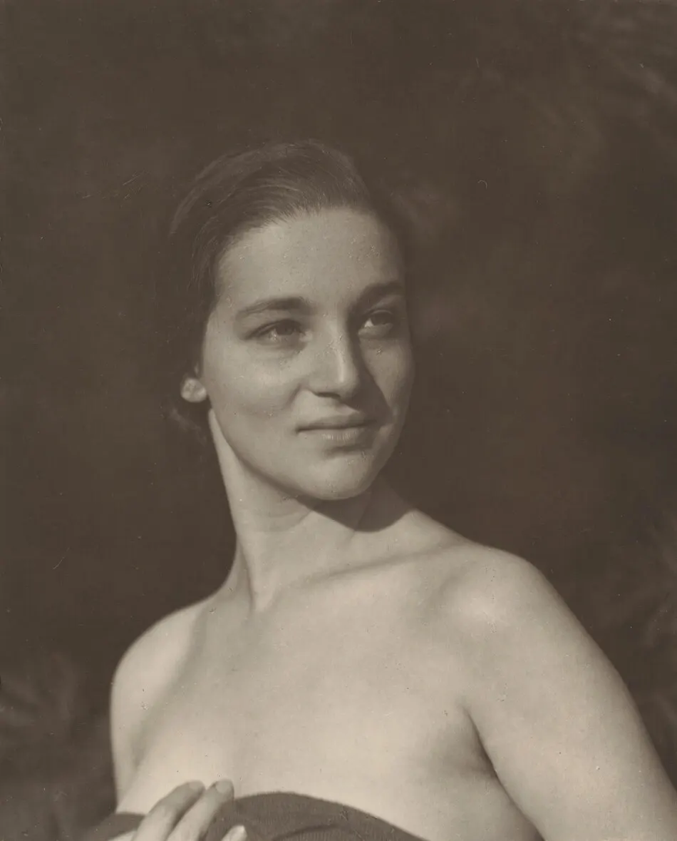 Eva Herrmann by Alfred Stieglitz