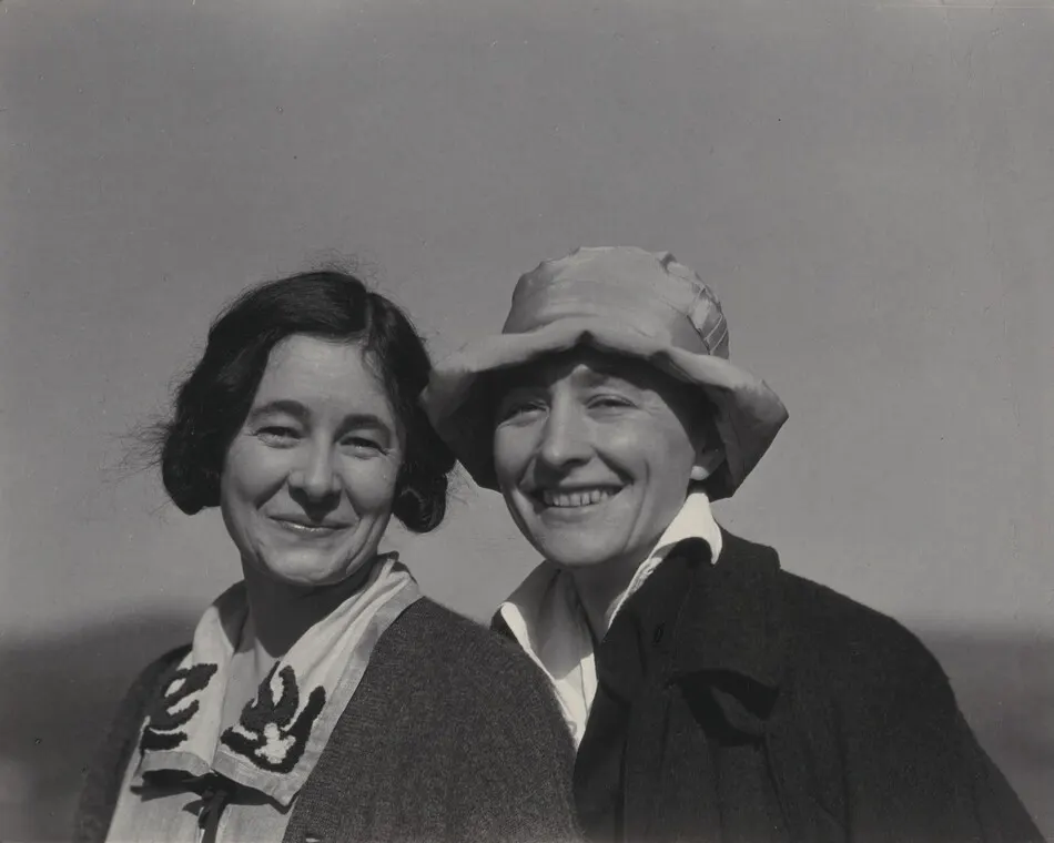 Ida and Georgia O'Keeffe [recto] by Alfred Stieglitz